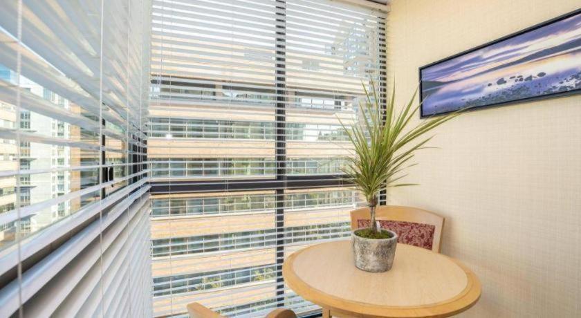 Landis And 3* Vancouver